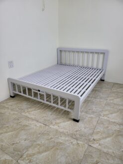 Giường đơn sắt hộp 40x80 rộng 1m6 GT 12