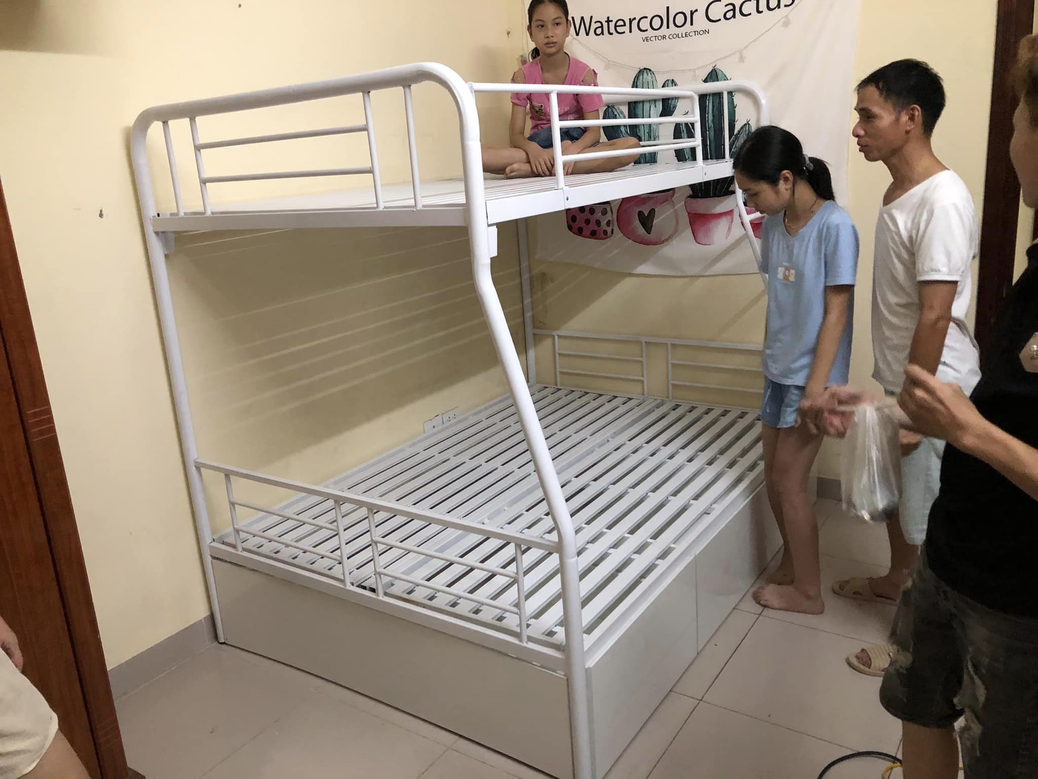 Giường sắt tầng ống tròn 1m6/1m4 có ngăn kéo - GT 71